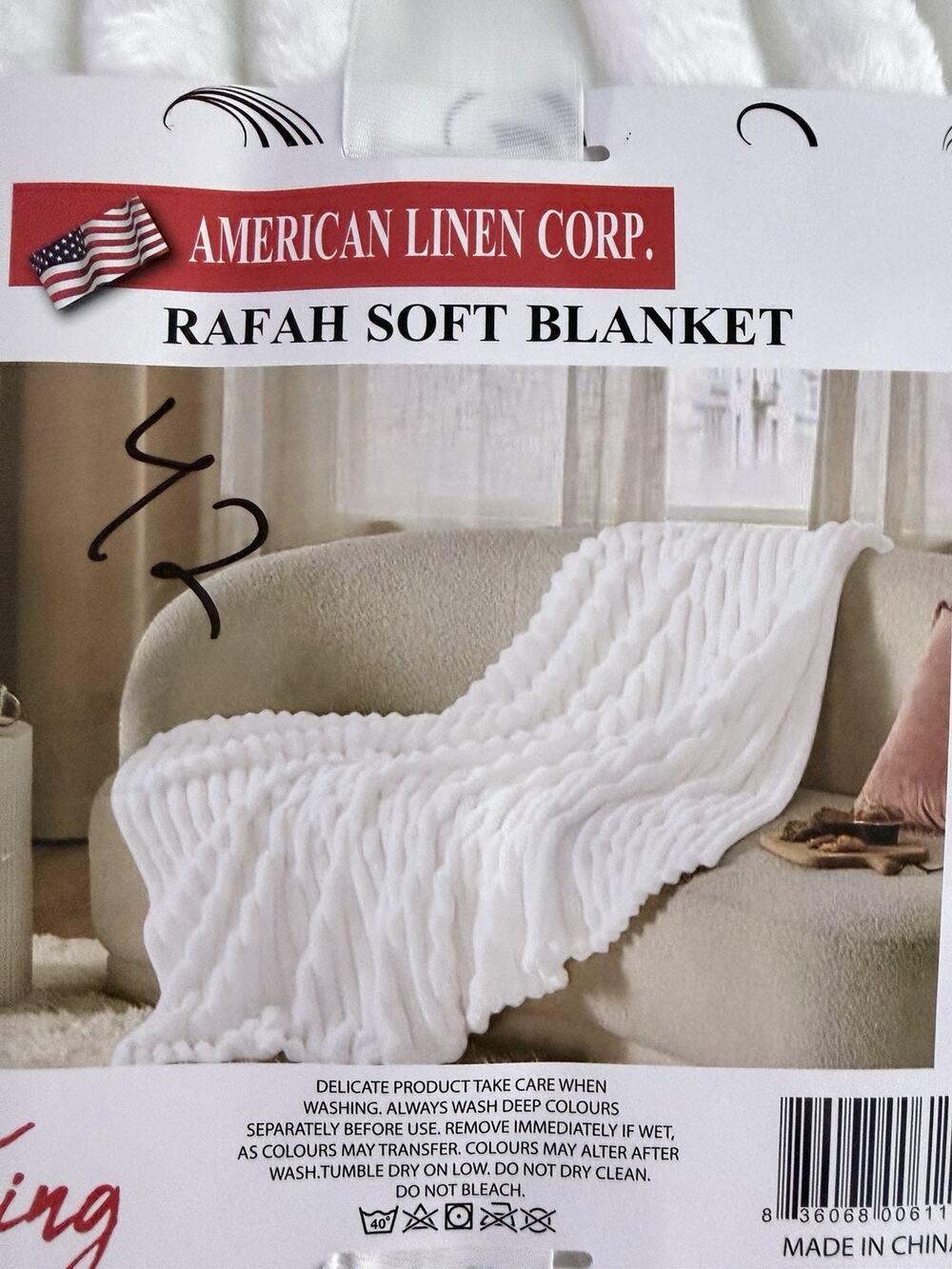 American Linen Corp. White Fluffy Striped King Size Blanket Brand New